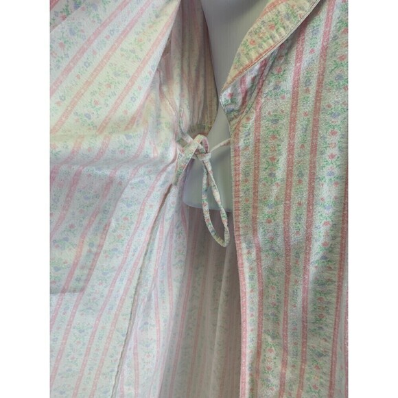 Lanz of Salzburg Tyrolean Flannel Wrap Robe Heart Flowers Pink Long Womens Small - Picture 8 of 14